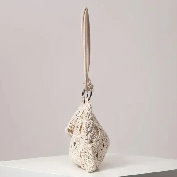 Elegant Cream Crochet Shoulder Bag - Picture 3 of 7